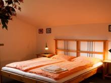 Apartmány U Lanovky - opravdu přímo u lanovky ! - Harrachov