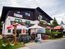 Apartmány U Lanovky - opravdu přímo u lanovky ! - Harrachov