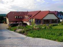 Usedlost pod vinohrady - Hlohovec