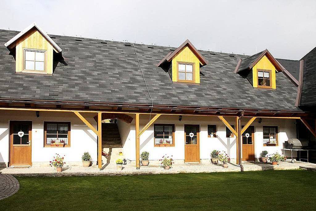 Penzion pod Březinkou - Sádek