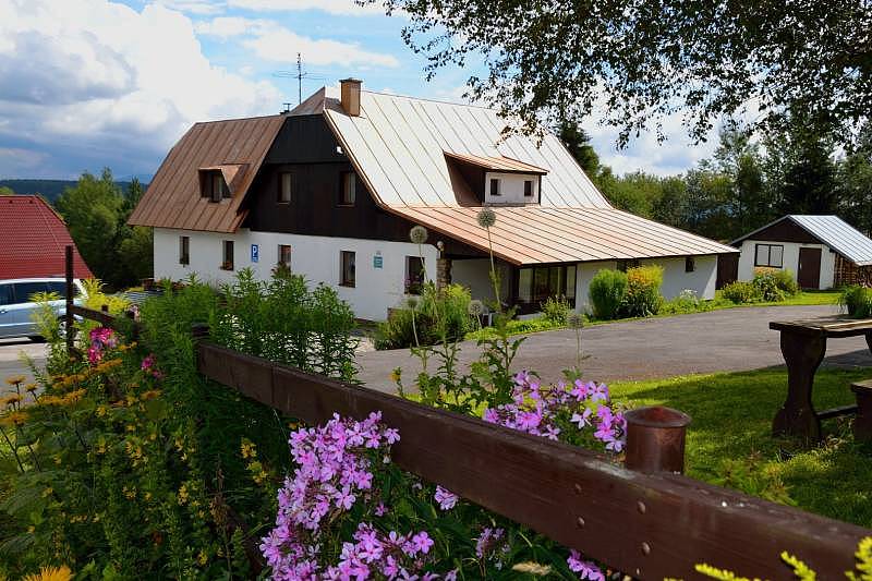 Penzion U Lanovek - Nové Hutě