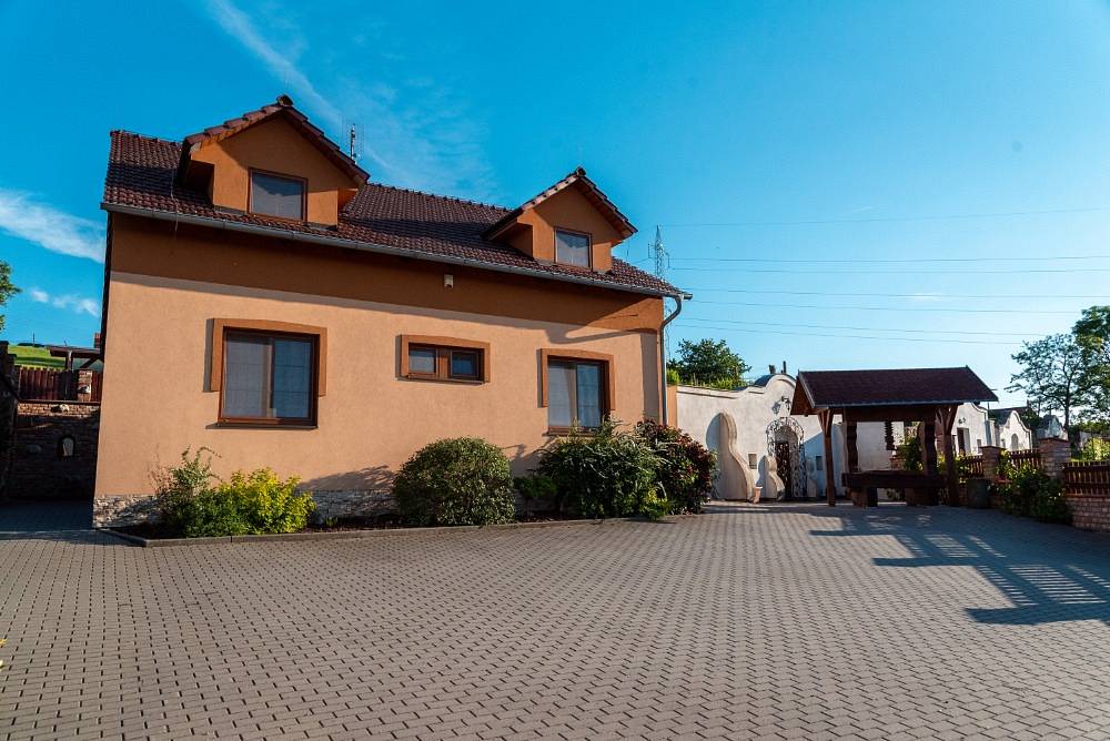 Penzion - Hlohovec