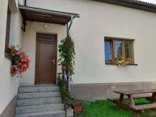 Apartmán k pronájmu - Hvozd
