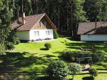 Chaty na břehu Lipna - Lojzovy Paseky