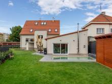 Apartmánový dům Mezidomí - Budyně nad Ohří