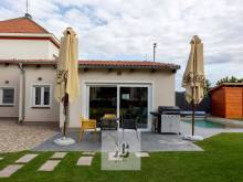 Apartmánový dům Mezidomí - Budyně nad Ohří