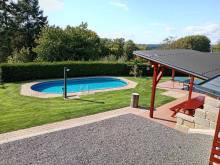 Chalupa Trosenka, pod hradem Trosky - Troskovice