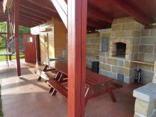 Chalupa Trosenka, pod hradem Trosky - Troskovice