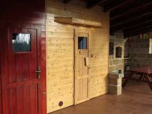 Chalupa Trosenka, pod hradem Trosky - Troskovice