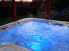 Chalupa Trosenka, pod hradem Trosky - Troskovice