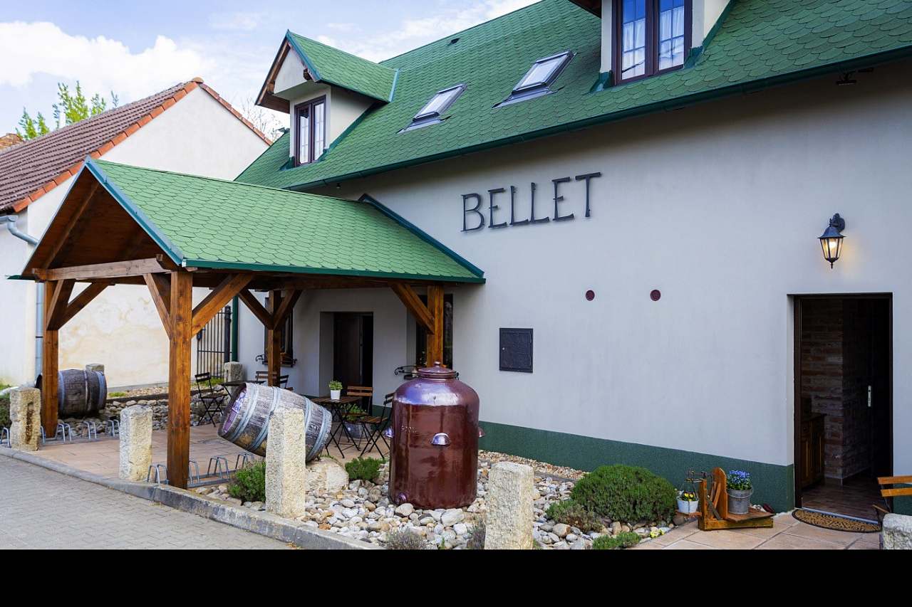 Penzion Bellet - Březí
