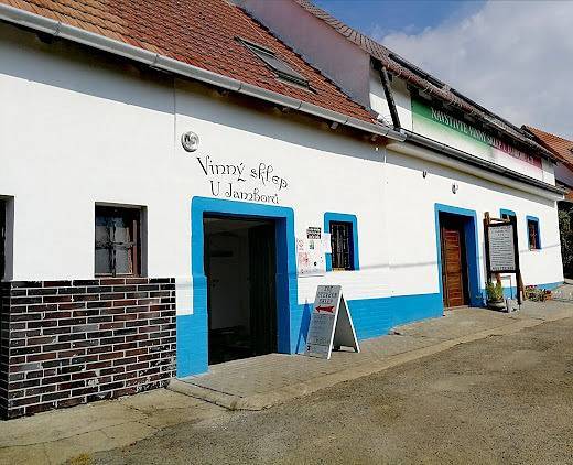 Vinný sklep s ubytováním u Jamborů - Bořetice
