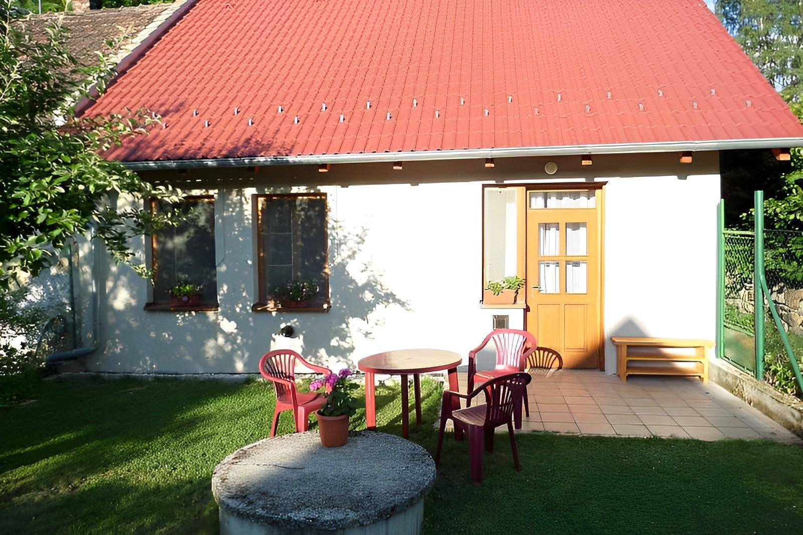Chalupa k pronajmutí - Suchdol nad Lužnicí