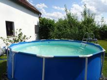 Chalupa U Hovorků s dvorem, zahradou a bazénem - Vlkov nad Lužnicí