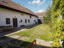Chalupa U Hovorků s dvorem, zahradou a bazénem - Vlkov nad Lužnicí