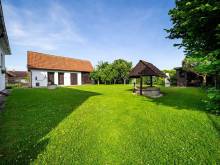 Chalupa k pronájmu - Jeznice