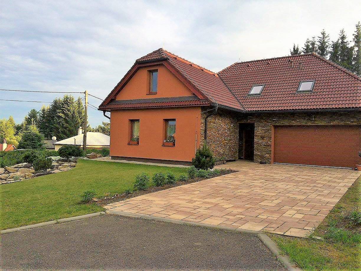 Chata k pronájmu - Tři Studně