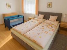 VILA U ŠEBESTŮ - Volary
