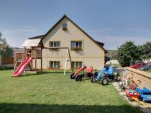 Penzion Pod Hájkem s farmářskou restaurací - Horní Branná