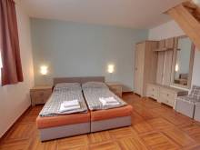 Penzion Pod Hájkem s farmářskou restaurací - Horní Branná