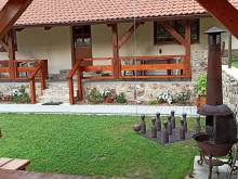 Apartmány U Kamene*** - Nová Pec