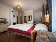 Chata s ubytováním a apartmánem - Hlinsko