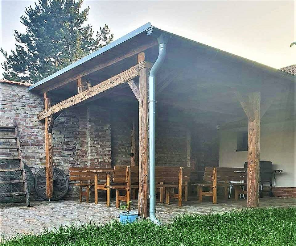 Ubytování U Husára - Hrušky