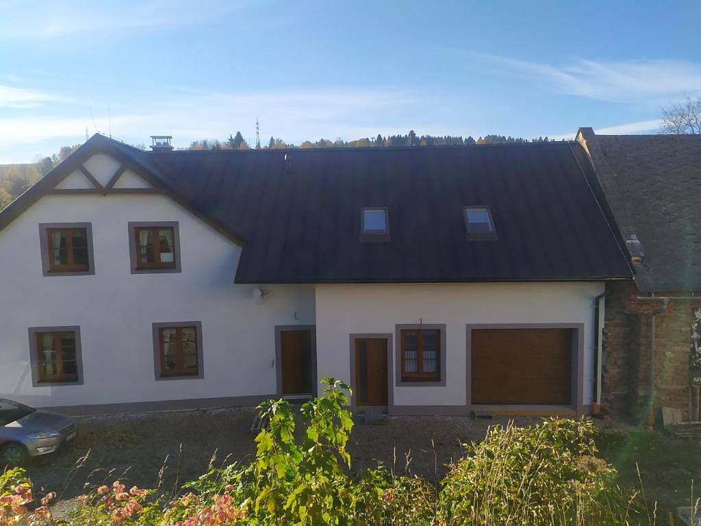 Apartmán k pronájmu - Branná