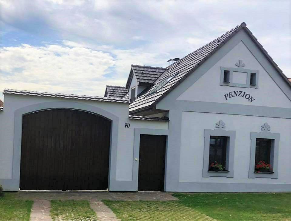 Penzion na návsi - Novosedly nad Nežárkou