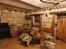 Božská usedlost - Loktuše