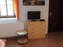 Apartmán pod skálou - Všemily