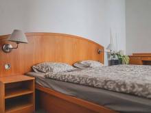 Zámecký areál Holovousy - Holovousy