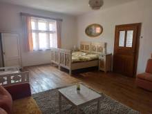 Apartmán k pronajmutí - Měňany