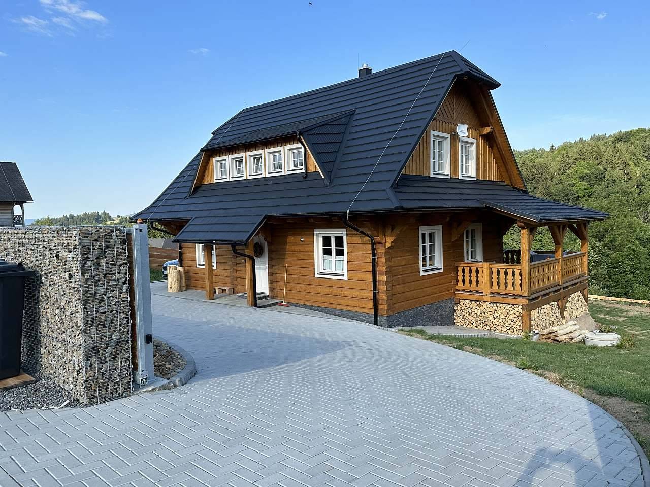 Roubenka Archa - Dolní Morava