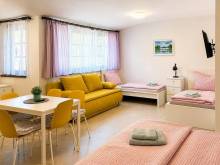 Penzion V Podzámčí – bezbariérové apartmány v centru Třeboně - Třeboň