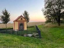 Hospodářský dvůr - Trhomné