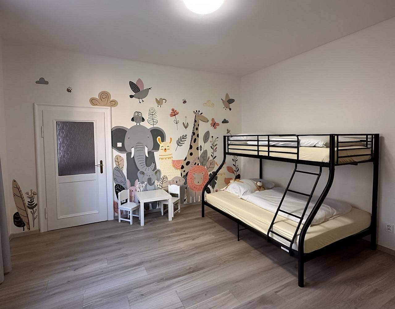 Rodinný apartmán Perštýn v Liberci se zahradou - Liberec IV-Perštýn