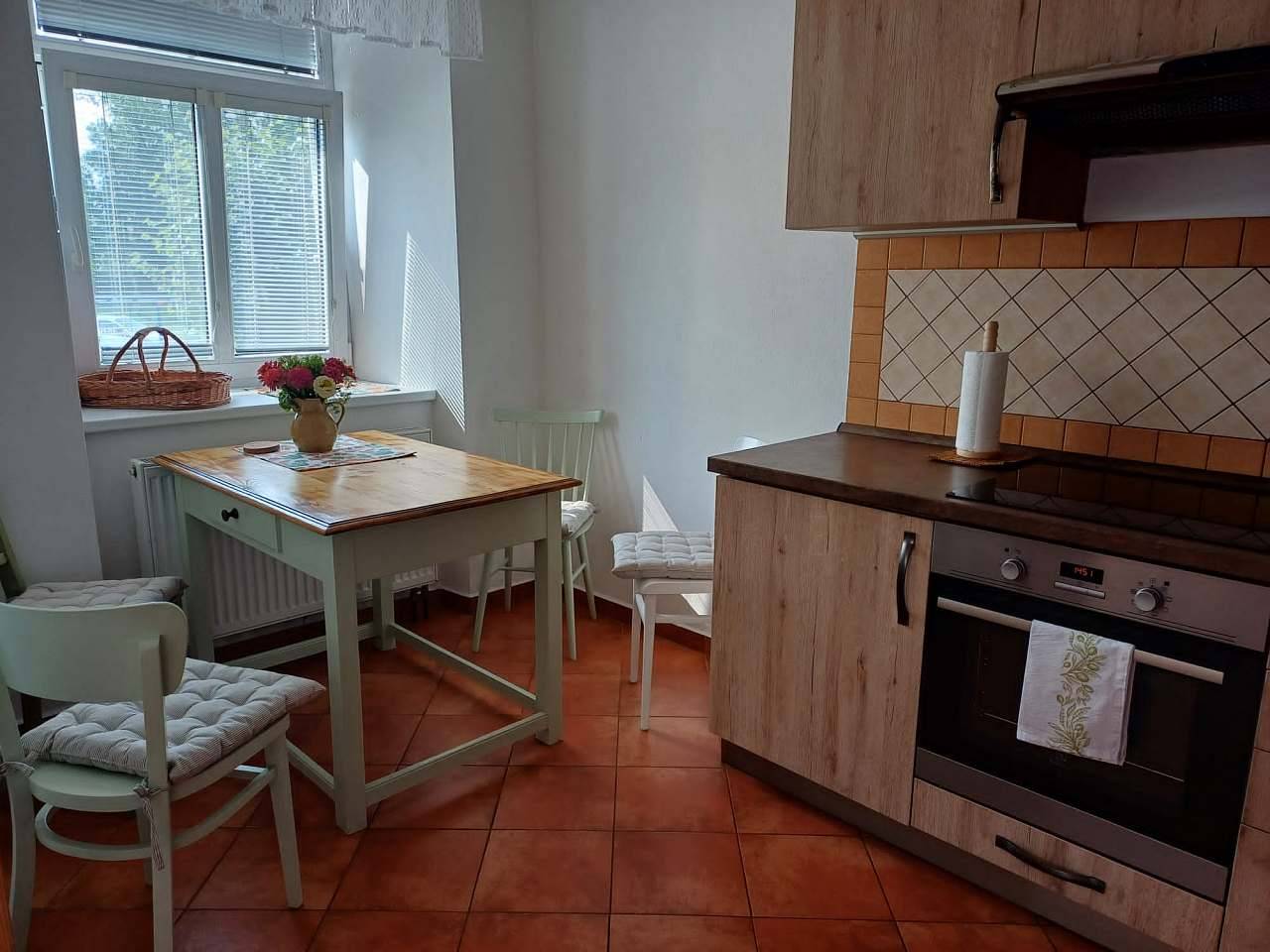 Ubytování ve Škole - Dolní Radouň