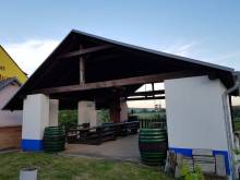 Vinný sklípek s ubytováním - foto 3 Vinný sklípek s ubytováním 3