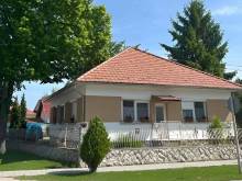 Cseresznyés Ház - 