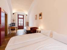 Zámecký penzion HolidayPark Mlázovy - Mlázovy