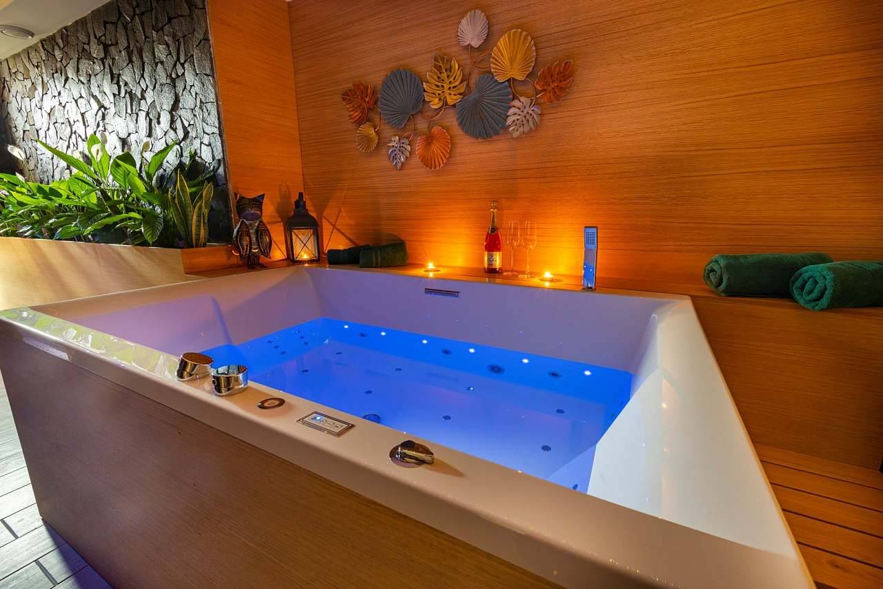 Apartmán Lux s vírivkou a saunou + fitko - Bojnice