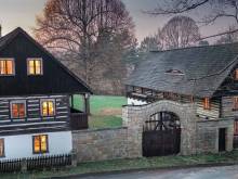 Máchovy roubenky - Staré Splavy