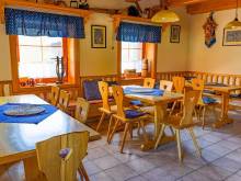 Dvůr U kříža - Velké Karlovice