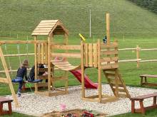 Dvůr U kříža - Velké Karlovice