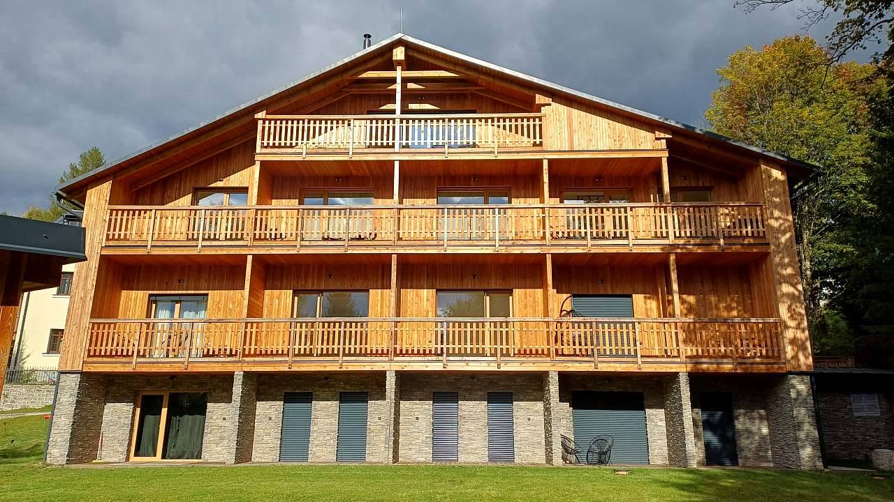 Rodinný apartmán se saunou a bazénem - Mariánská Hora