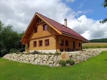 Roubenka Skalnička 2